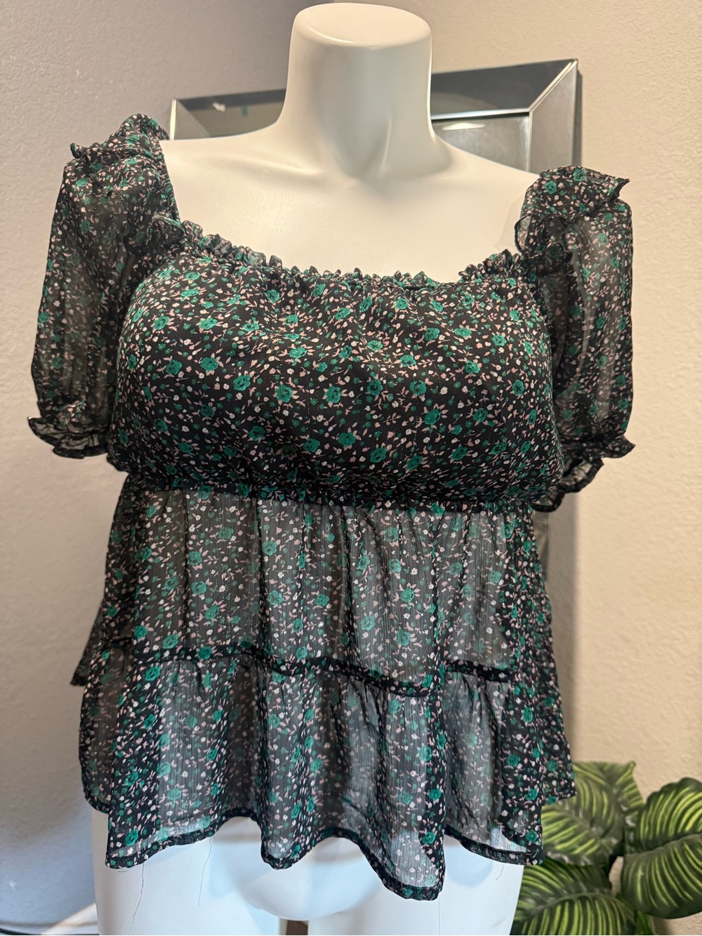 miami Black Floral Smocked Ruffle Peasant Top